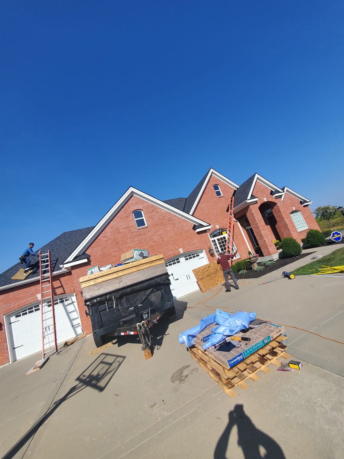 H & M Construction And Roofing LLC Image